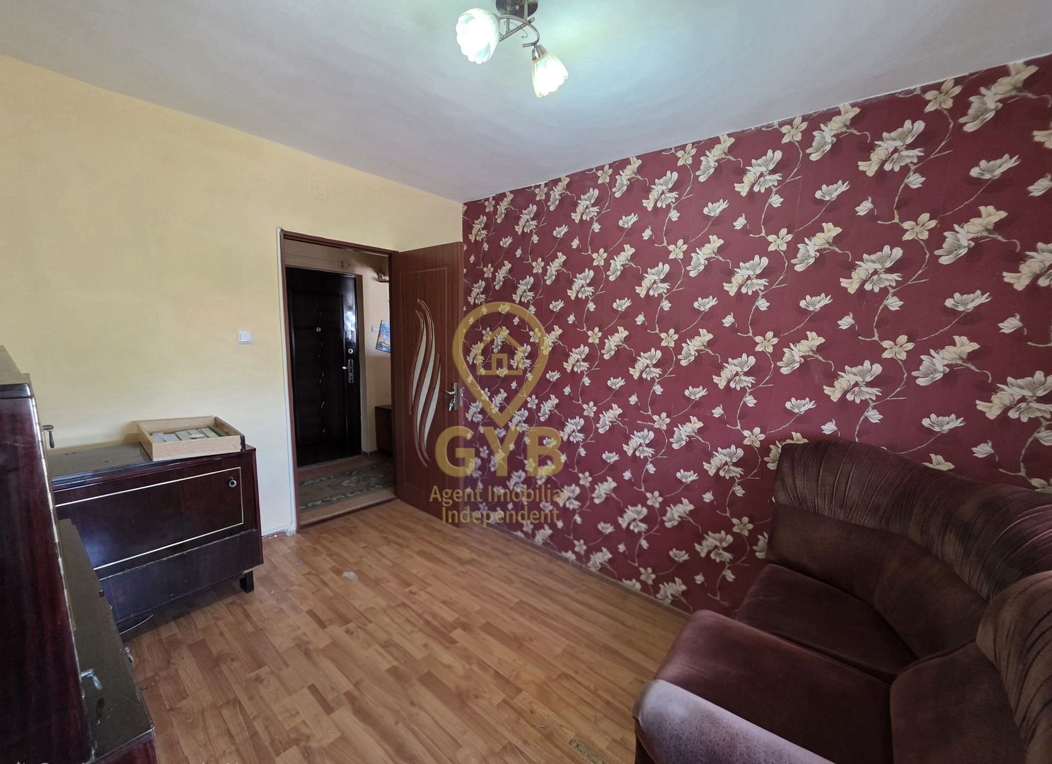 Apartament spatios cu 4 camere, 2 balcoane – Marghita, zona Penny - Poză 6