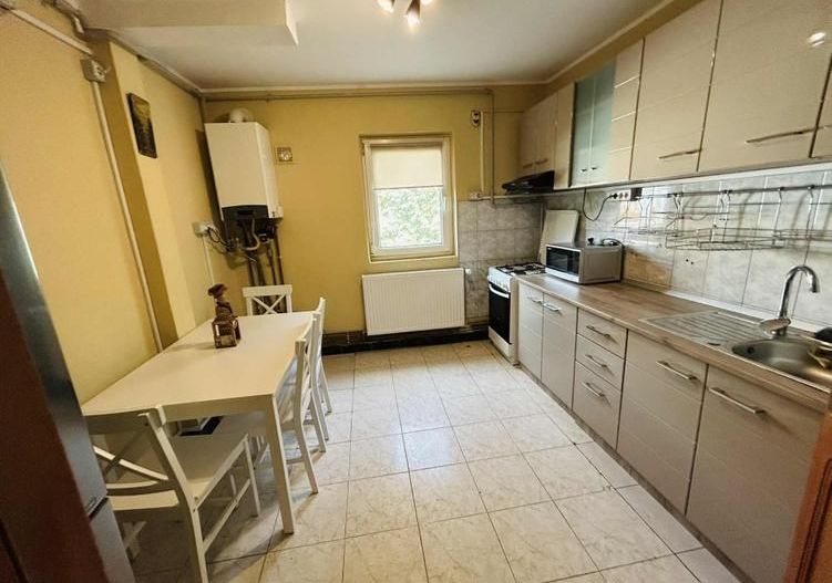 Complexul Studentesc | 3 Camere | Centrala Proprie | Bloc Izolat - Poză 8