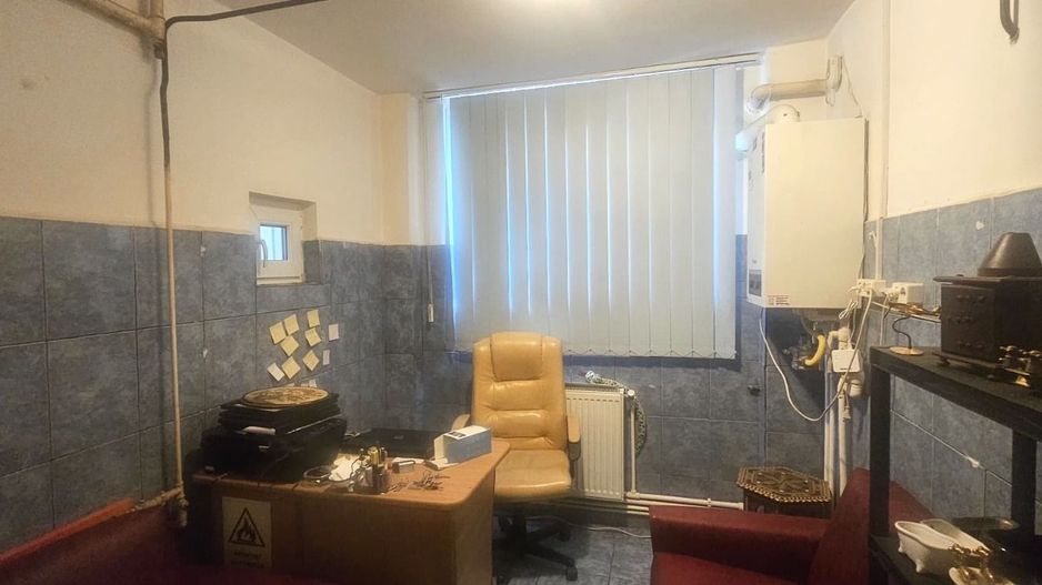 De vanzare apartament cu 2 camere, zona Nespalata, 72.000 euro - Poză 1