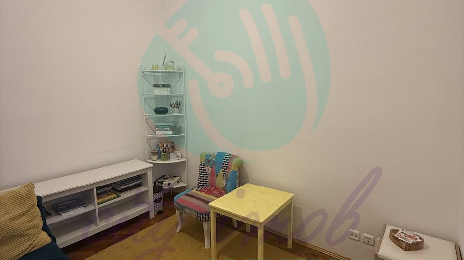 Spatiu, lumina si eleganta intr-un apartment interbelic - Poză 17