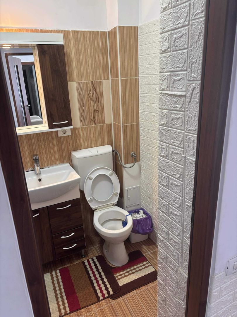 Închiriere Apartament cu 3 camere Stefan cel Mare, aproape metrou, mobilat - Poză 3
