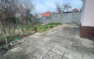 Casa de vanzare cu teren 572 mp si front generos 21 ml - Poză 6