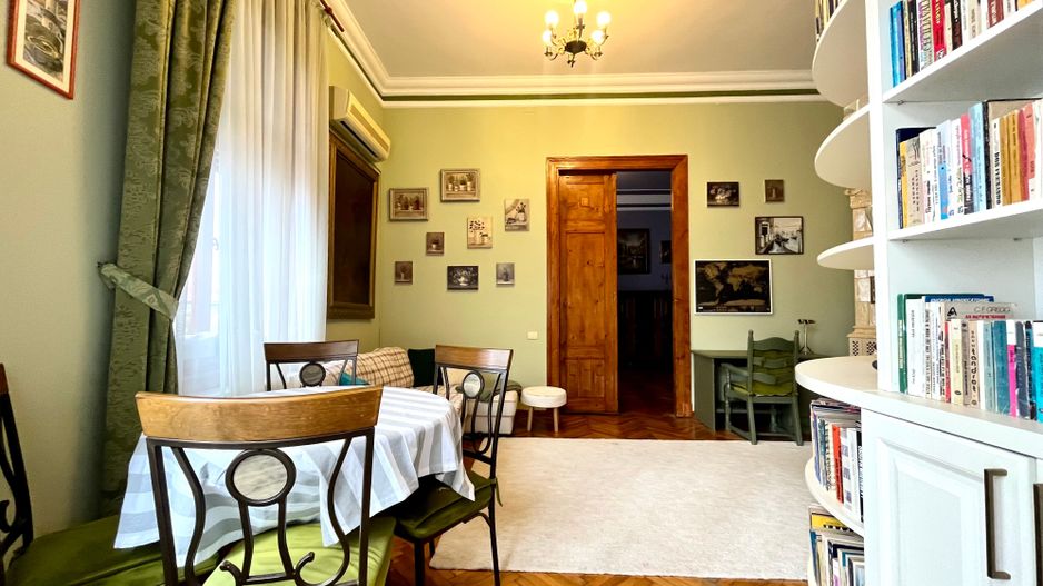 Apartament grandios cu vedere spectaculoasă spre Piața Libertății - Poză 12