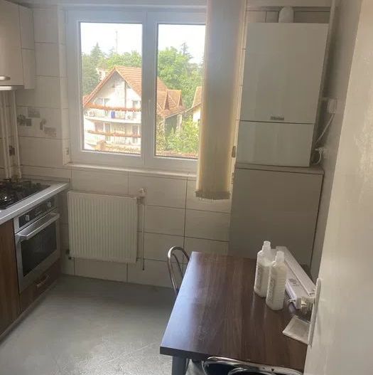 Apartament cu 3 camere - Poză 13