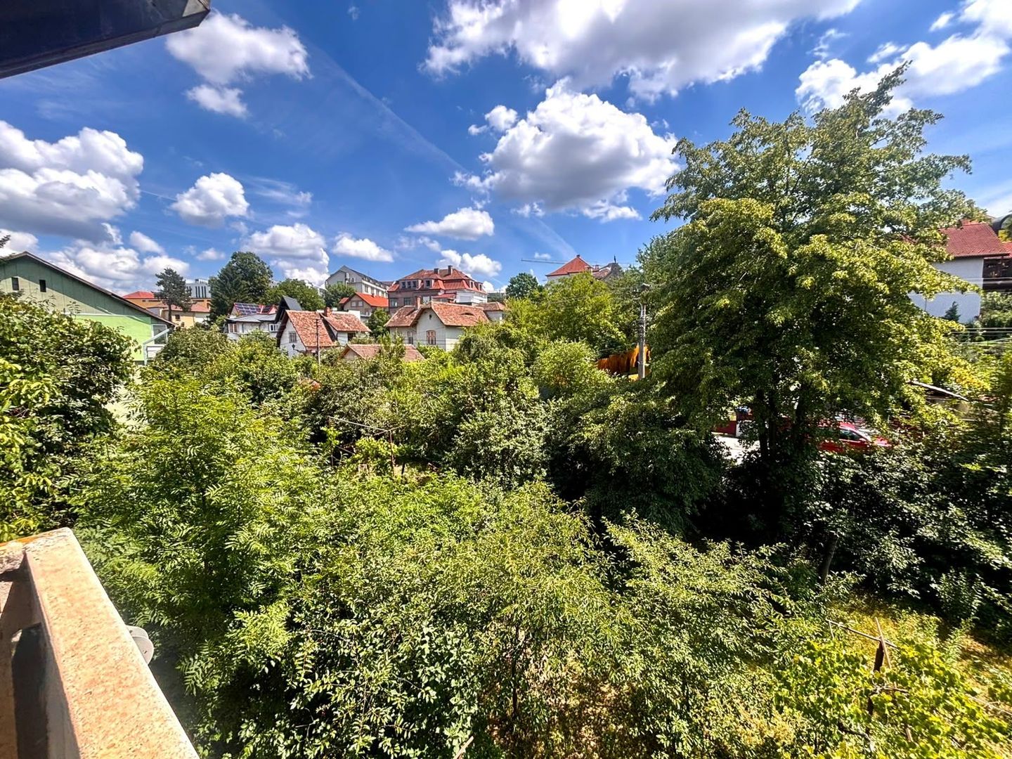 Apartament 3 camere central Ștrand cu garaj si boxa - Poză 1