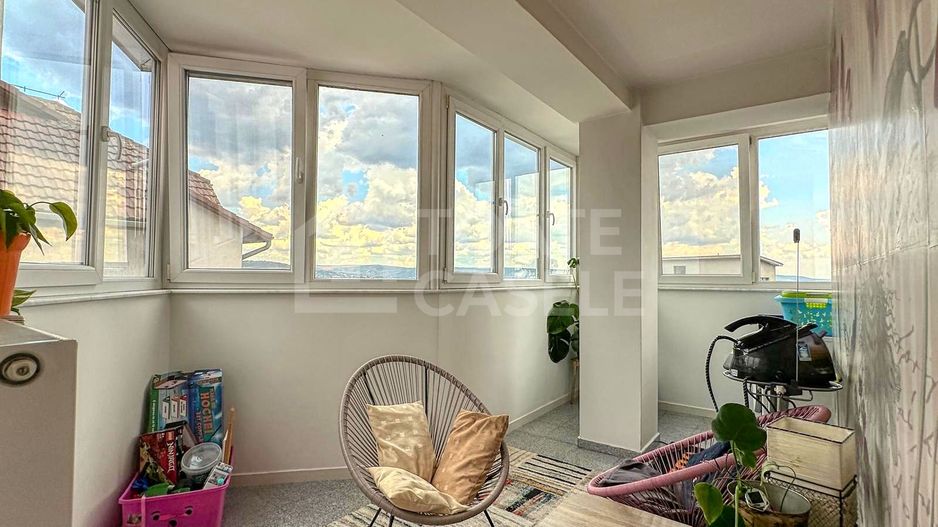 Apartament cu 3 camere, mobilat, utilat, zona Hotel Ramada - Poză 9