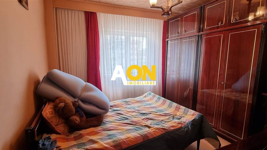 De vanzare apartament 3 camere Ampoi 2 - Poză 4