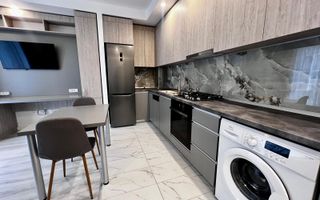 Apartament tip studio de inchiriat in Cosmopolis - Poză 3