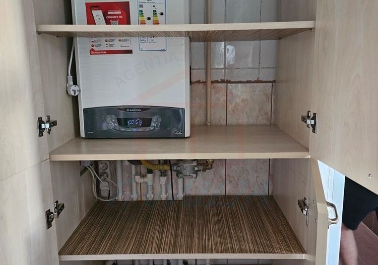 Inchiriere apartament cu 3 camere, IREG, 70 mp, 2300 Lei/Luna - Poză 6