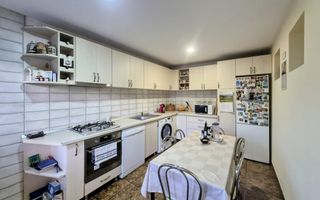 0% Comision | Casă la calcan | 570 mp teren I zona Bai - Poză 17