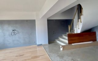 Duplex superb cu scara interioara si vedere la bulevard, zona Unirii - Poză 3