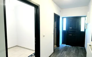 Casă de închiriat Otopeni zona centrală | Curte proprie | Parcare - Poză 14