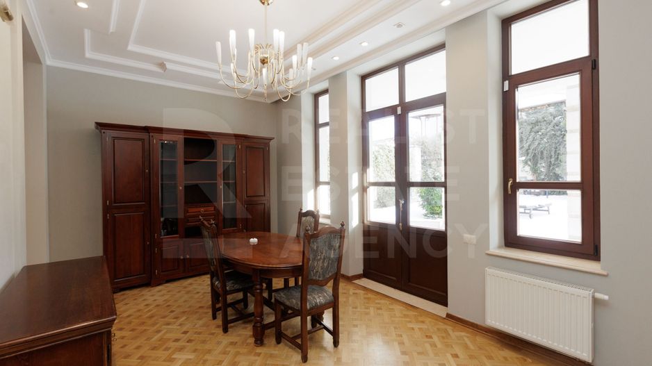 Chirie, casă, 3 nivele, strada Frumoasa, Centru - Poză 17