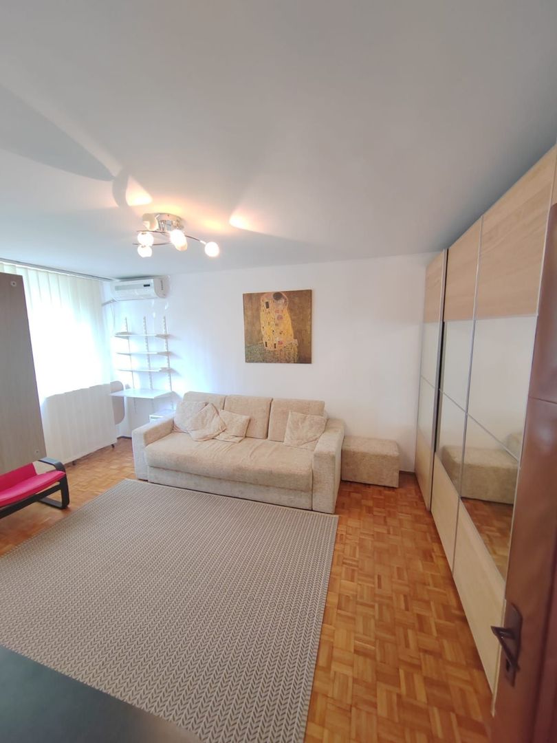 Auchan Titan 2 camere,parcare, mobilat utilat .Pet friendly. - Poză 2