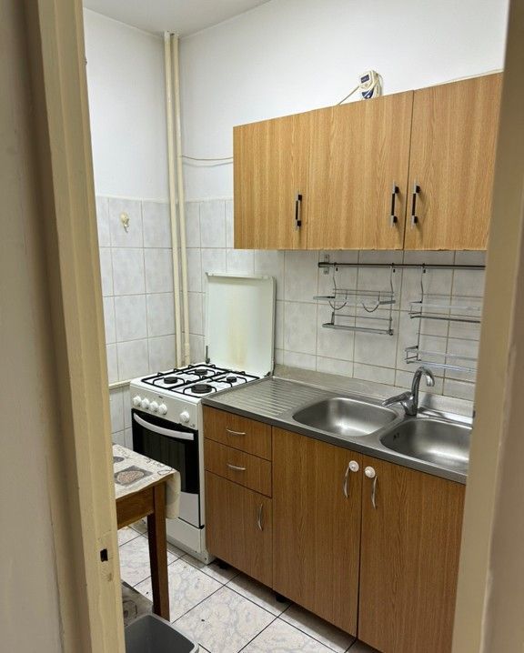 GARSONIERA MODERNA LUJERULUI BLOC 1980 ETAJ 1 - Poză 5