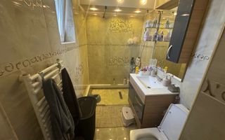 APARTAMENT 3 CAMERE ETAJ 3 VISOI - Poză 8