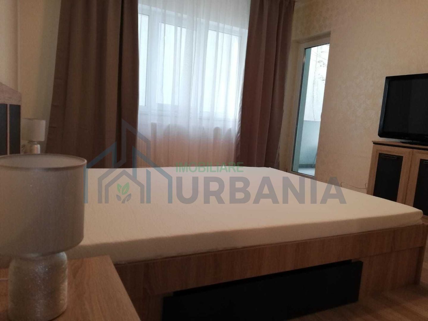 Pers. fizica apartament 1 camera dec 42 mp Bucium 300 euro - Poză 4