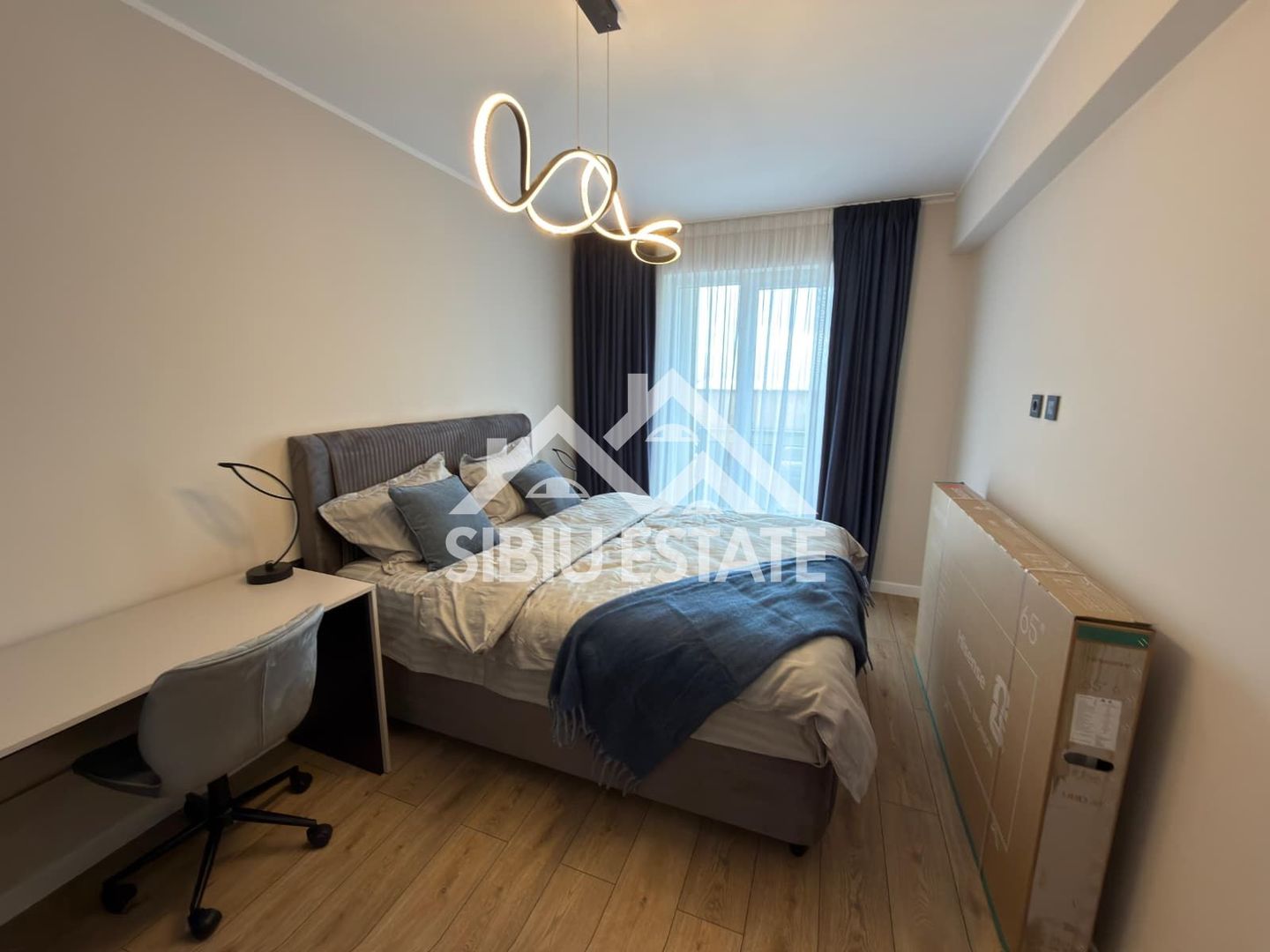 Apartament 3 Camere Finisat , Balcon, Parcare Inclusă,Doamna Stanca - Poză 1