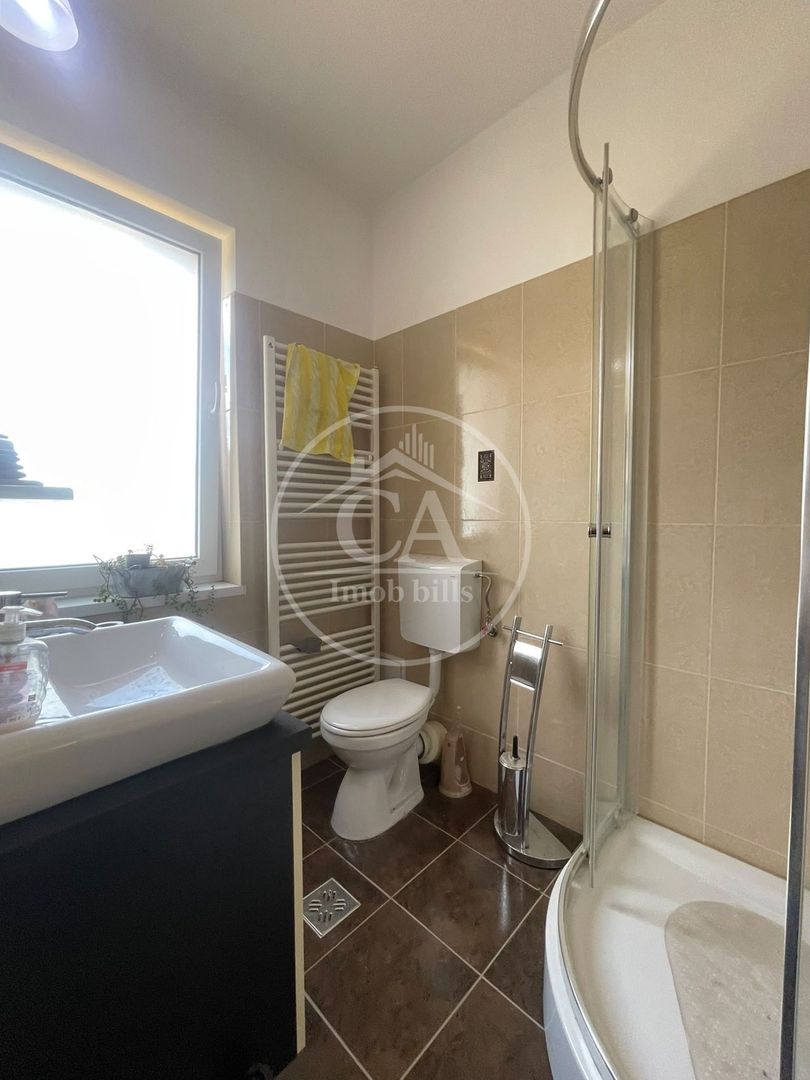 Casa de vanzare cu 4 camere in Oșorhei, Bihor - Poză 9