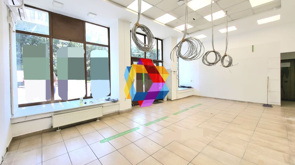 Spatiu de birouri cu super vad- 70 mp - Poză 2