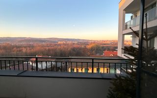 Vanzare apartament cu 3 camere, etaj intermediar, terasa, parcare! - Poză 19