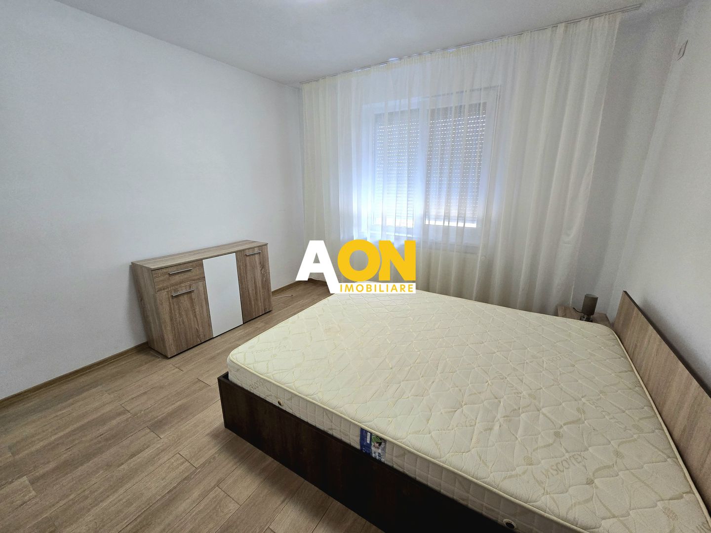 Apartament cu 3 Camere, Curte Proprie, Zona Orhideelor - Poză 5