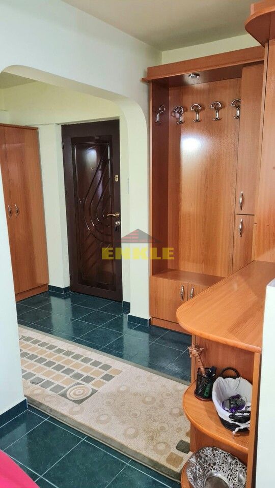 De vânzare apartament cu 3 camere, strada Octav Onicescu - Poză 4