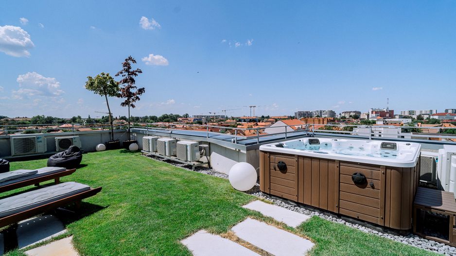 Penthouse 4 camere, ultracentral, Oradea. 800 000 E + TVA. Comision 0 - Poză 29