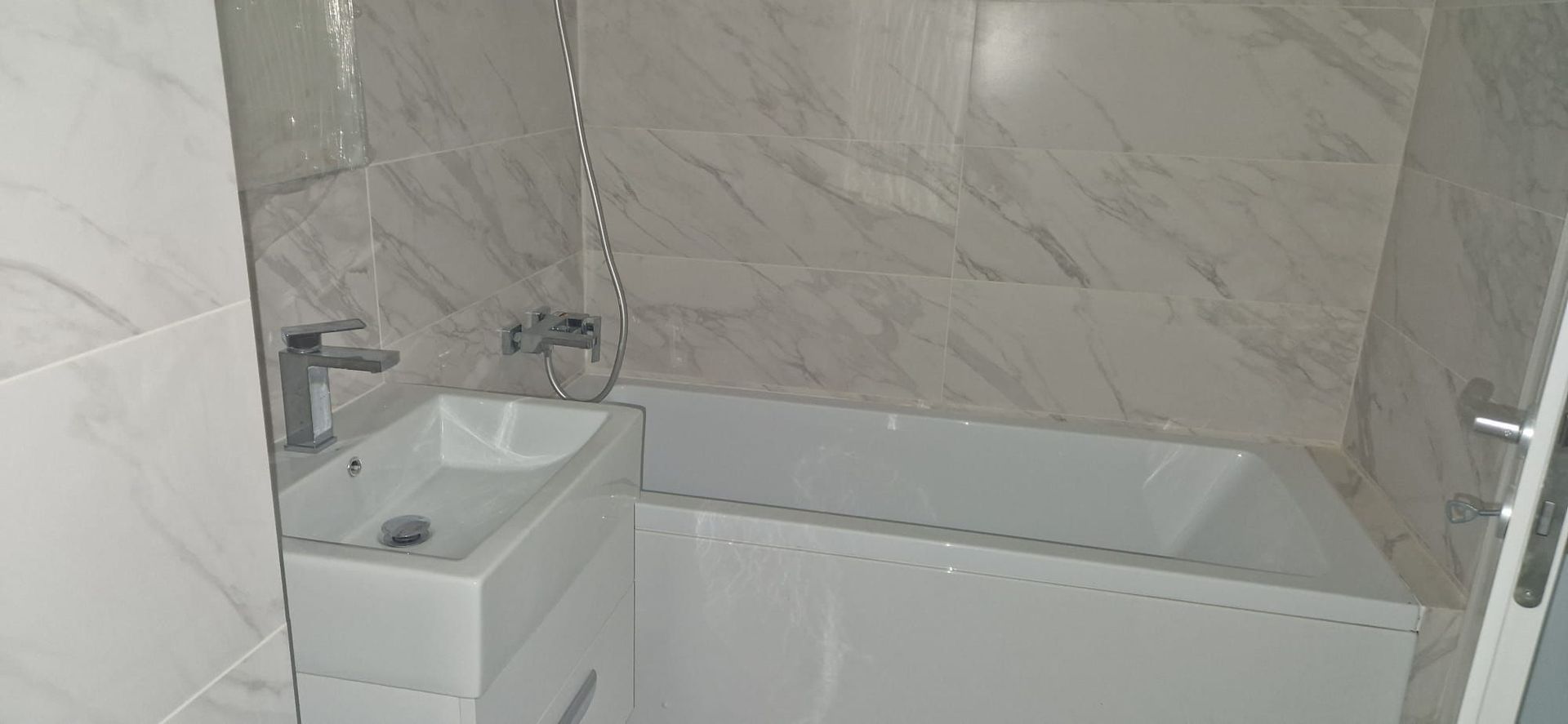 Apartament 2 camere D. 60 mp Tatarasi 142.477 euro TVA inclus - Poză 8