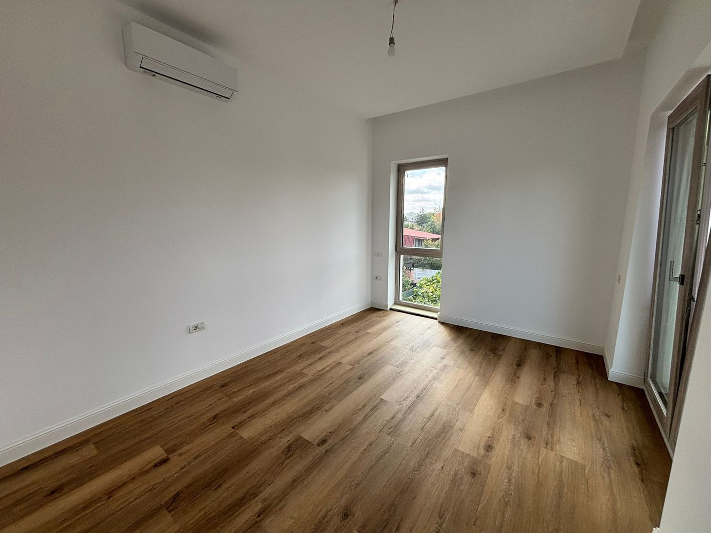 apartament 3  Camere I Terasa 80mp I Loc Parcare - Poză 8