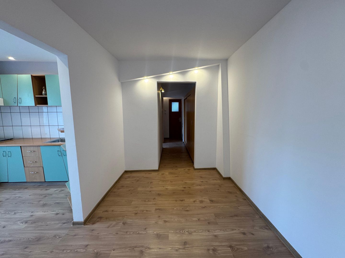 3 camere decomandat || Crângași || aproape de parc si de Lacul Morii - Poză 13