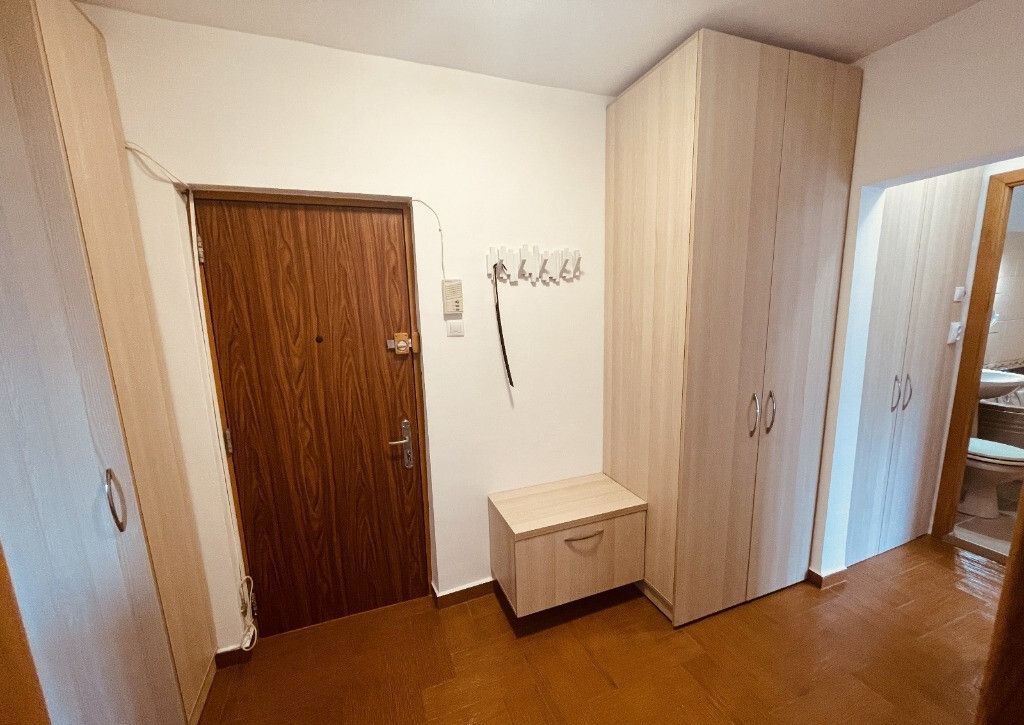 Apartament 2 camere Vitan, loc de parcare inclus - Poză 8