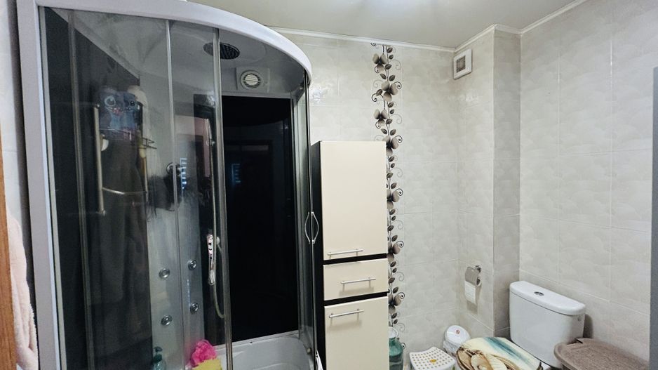 Apartament mobilat, cu 3 camere, 2 balcoane, 2 parcari - Selimbar - Poză 8