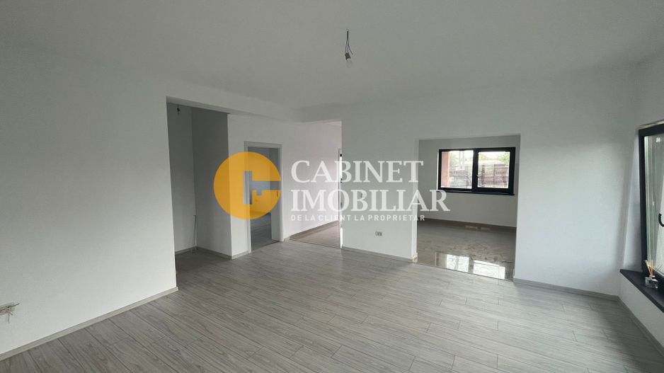 Casa 3 camere 500 Mp Teren Valea Lupuui - Poză 6