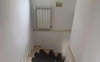 Pensiune superbă de închiriat in Predeal - Poză 9