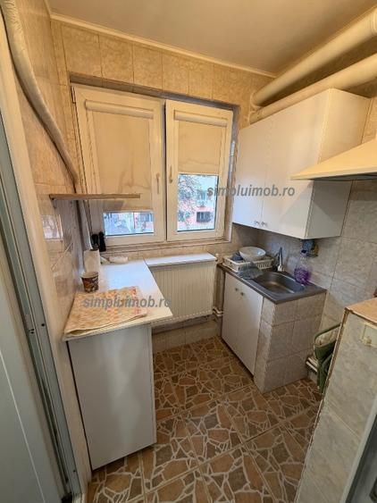 Apartament 2 camere format din 2 garsoniere alipite 1 Decembrie - Poză 6