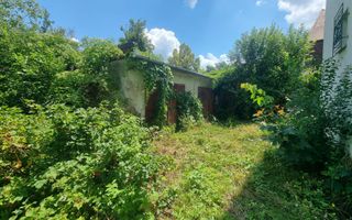 CASĂ INDIVIDUALĂ DE VÂNZARE S+P+E, 2 GARAJE, 777MP TEREN, ULTRACENTRAL - Poză 12
