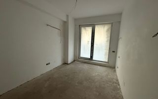 Apartament 4 Camere de Vanzare - Poză 12