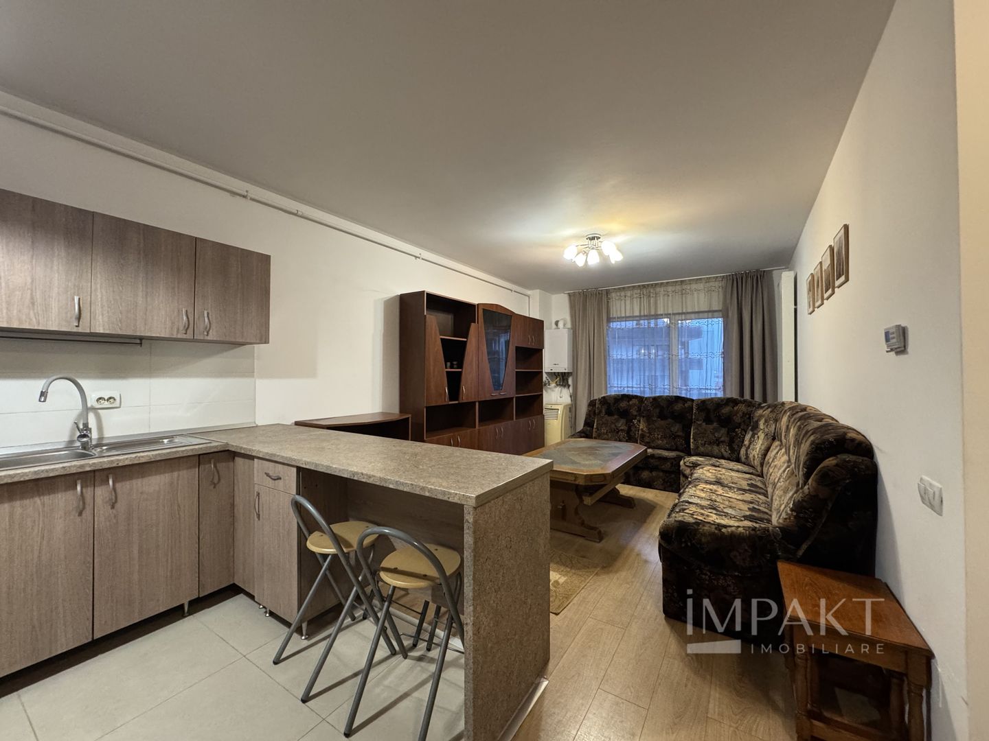 Apartament 2 camere Buna ziua, bonjour cu parcare, de închiriat - Poză 1