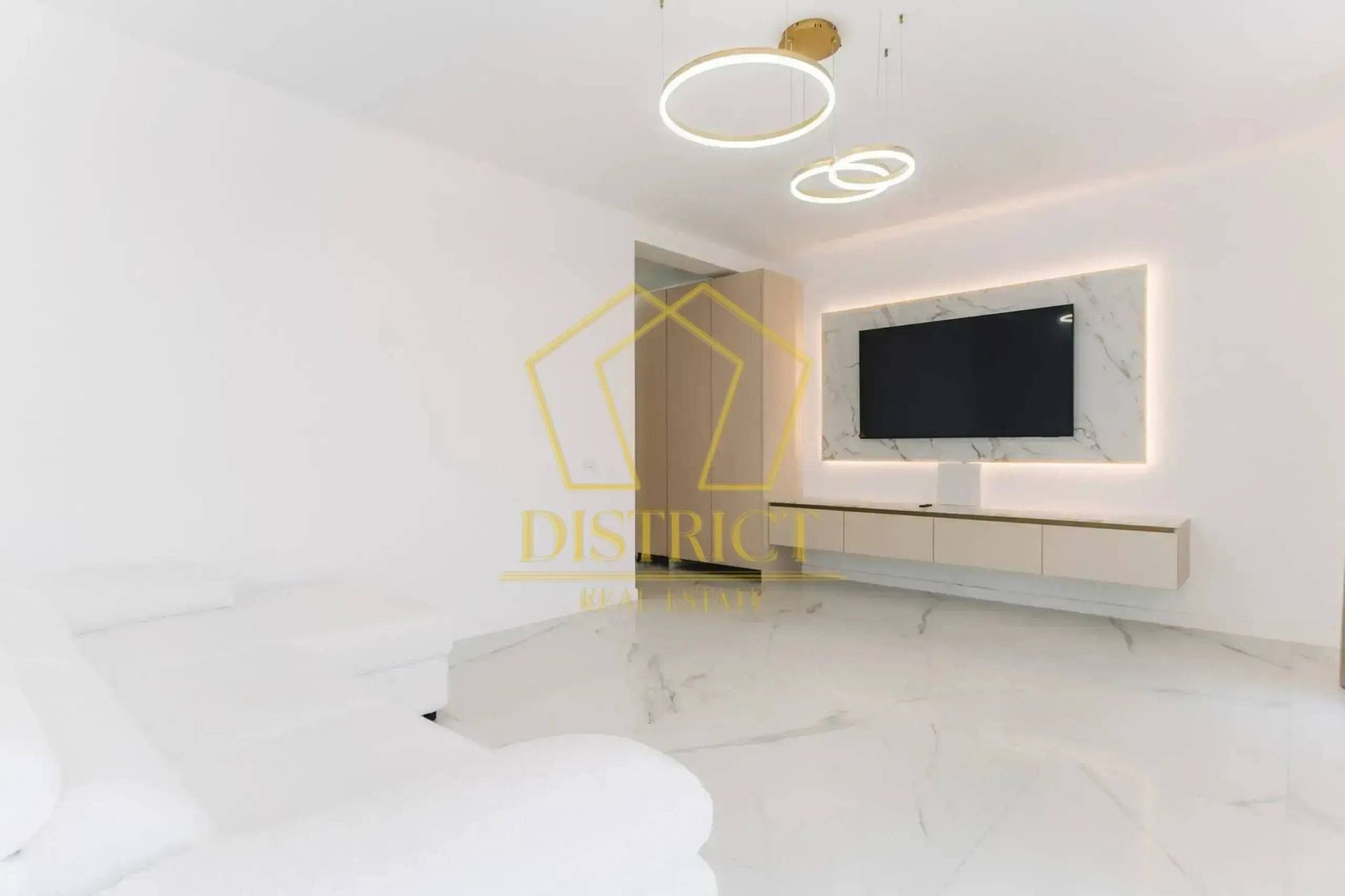 Apartament cu 3 camere si grădină de 15mp + terasa |Giroc | SXD Market - Poză 1