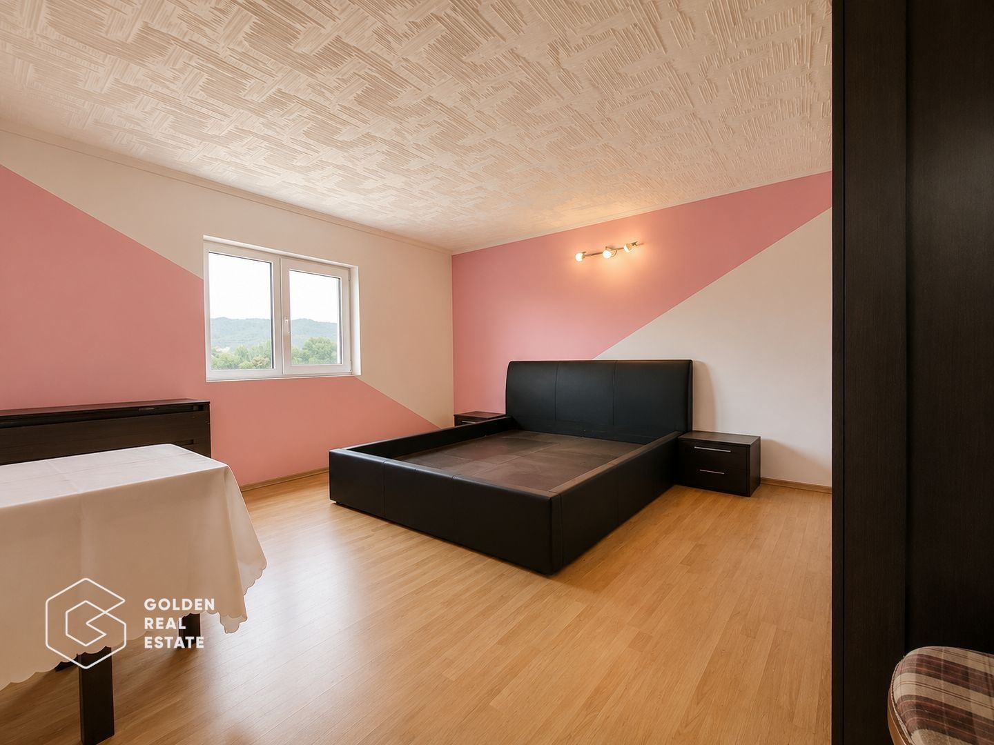 Casa P+M, teren 1440 mp, oras Lipova - Poză 7