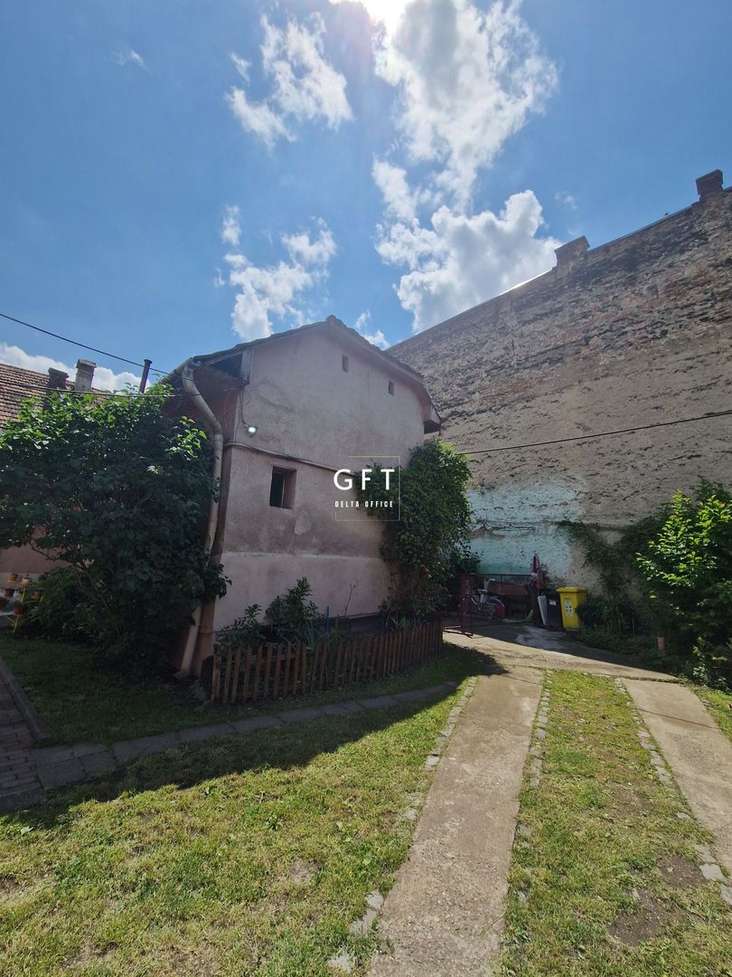 Apartament la casa +ATELIER( Afacere la cheie ) + garaj, ULTRACENTRAL - Poză 11