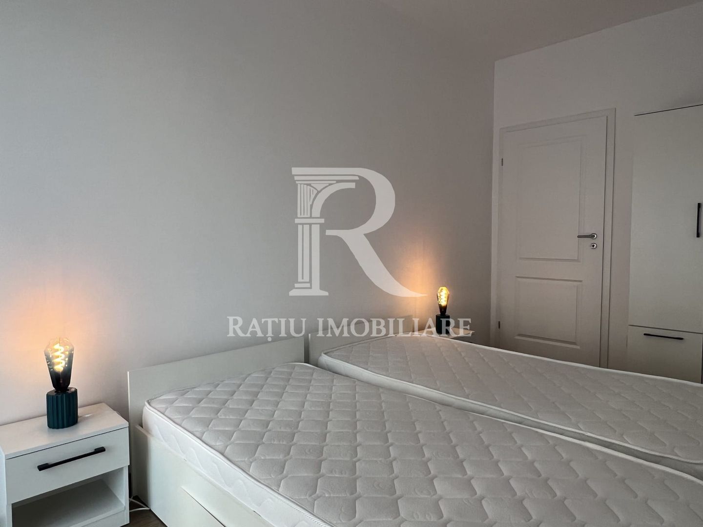 Apartament cu 3 camere | Terasa de 70 mp | Oradea | Bihor - Poză 17