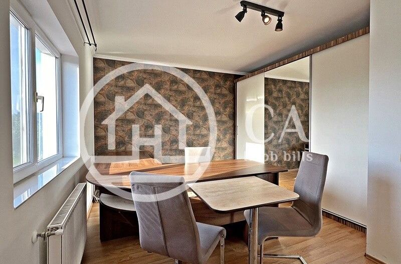 Casă de închiriat cu 5 camere în Cartierul Europa, Oradea - Poză 1