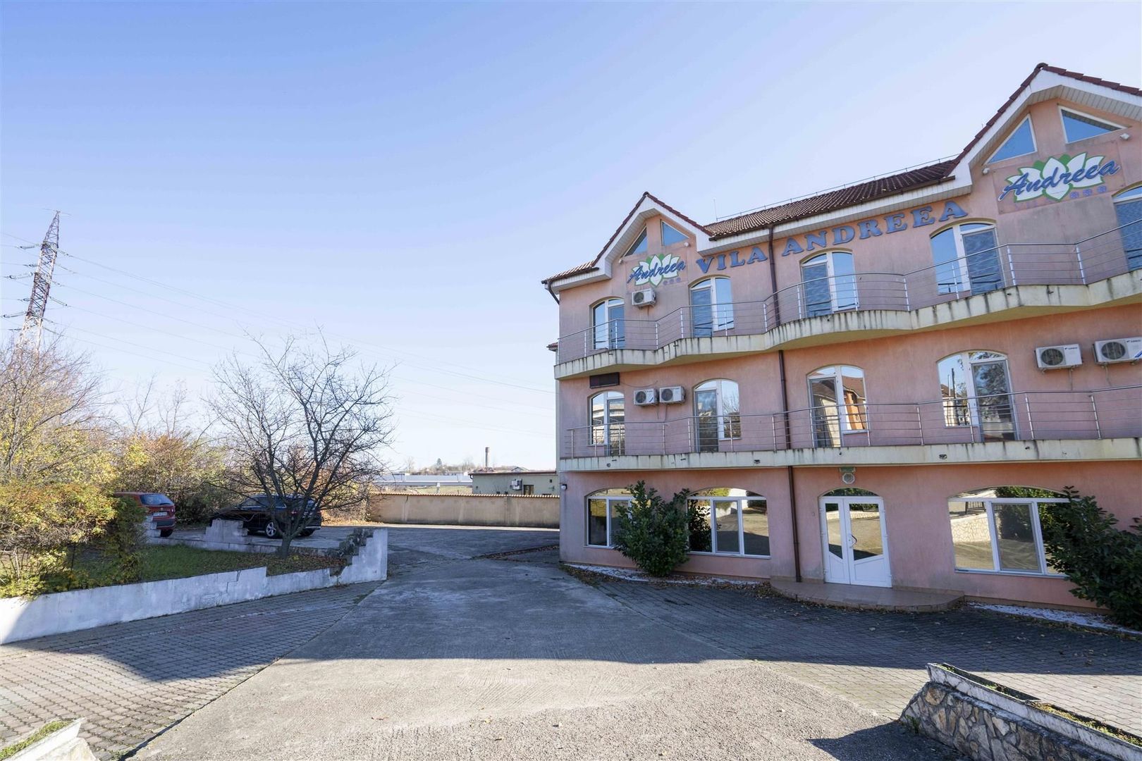 Pensiune turistica P+2E 17 camere Baile felix - Poză 1