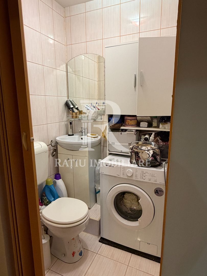 Apartament 3 camere | Zona Cantemir | 70 mp | - Poză 8
