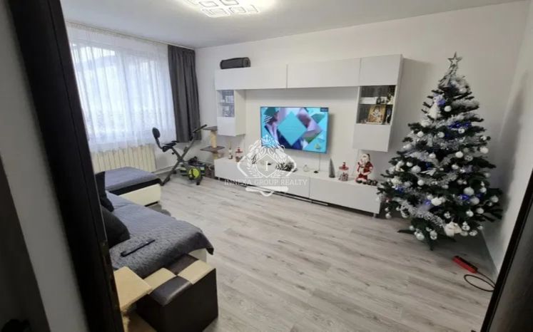 Apartament 4 camere decomandat in zona Brancoveanu | Centrala | Parcare - Poză 8