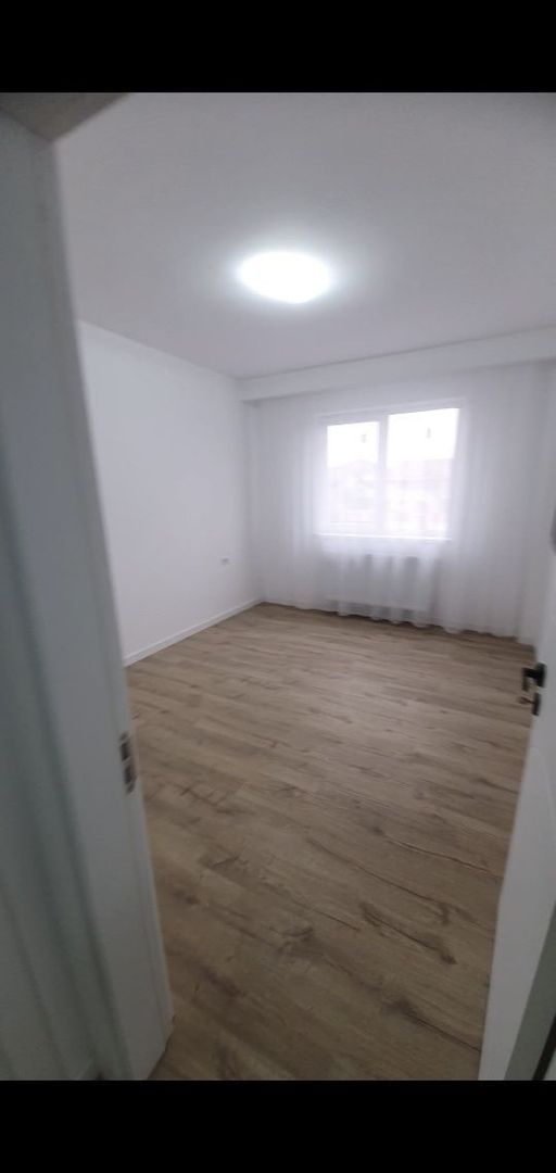 APARTAMENT 3 CAMERE - AGNES - LEORDENI - Poză 3