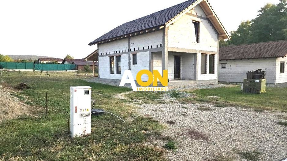 Casă individuala la rosu P+M 164mp teren 550 mp - Poză 2