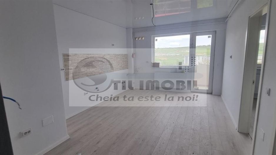 Apartament o camera Bucium + curte de 20mp - Posibilitate rate la dezv - Poză 1